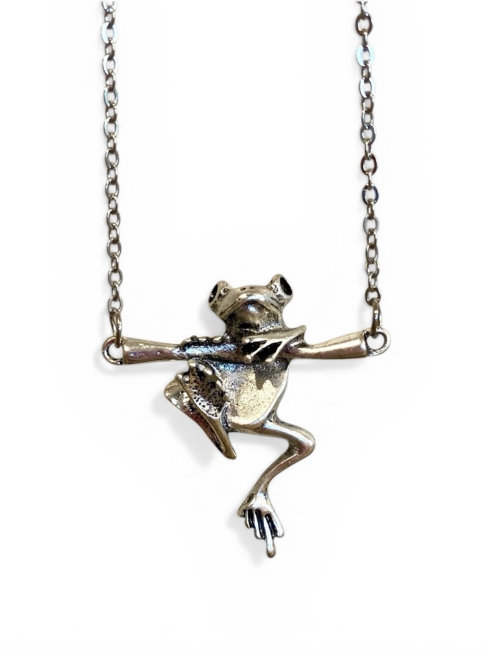 Silver Tone Climbing Frog Pendant Necklace Stainless Steel